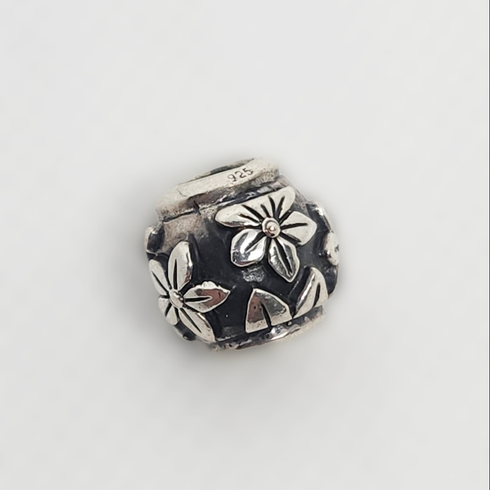 Pandora style Flower Barrel Bead